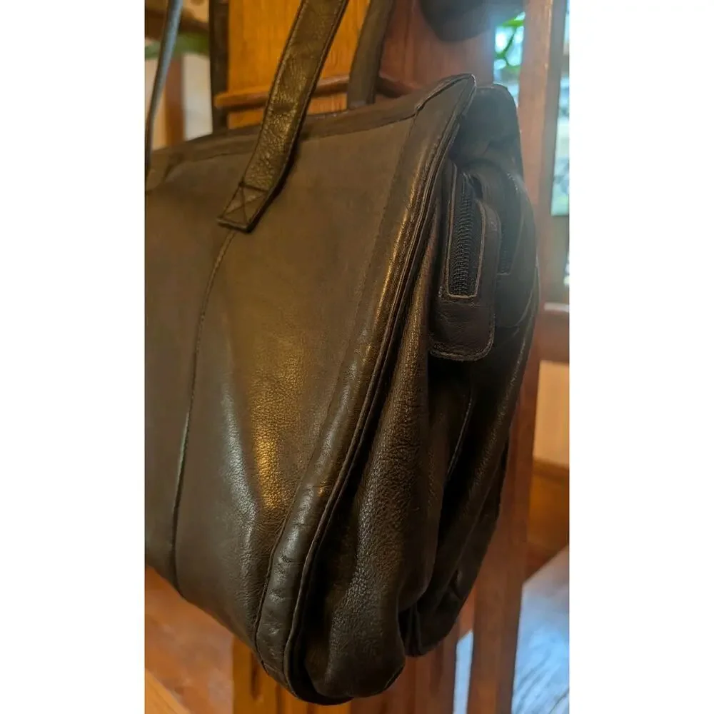Vintage Boulder Ridge Soft Leather Laptop Messenger Bag Soft Black Leather